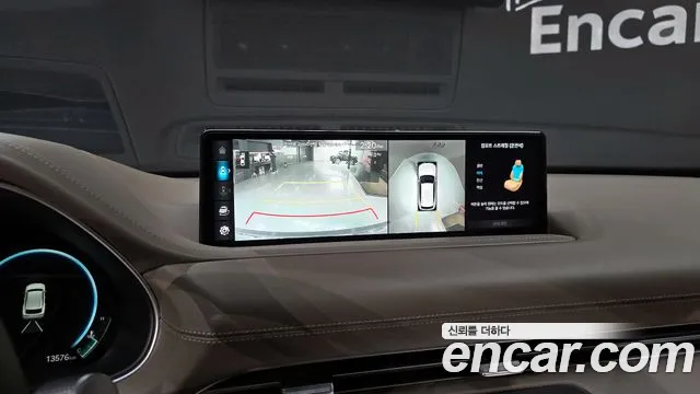 Genesis GV80 2.5T Бензин AWD — Фото автомобиля 14