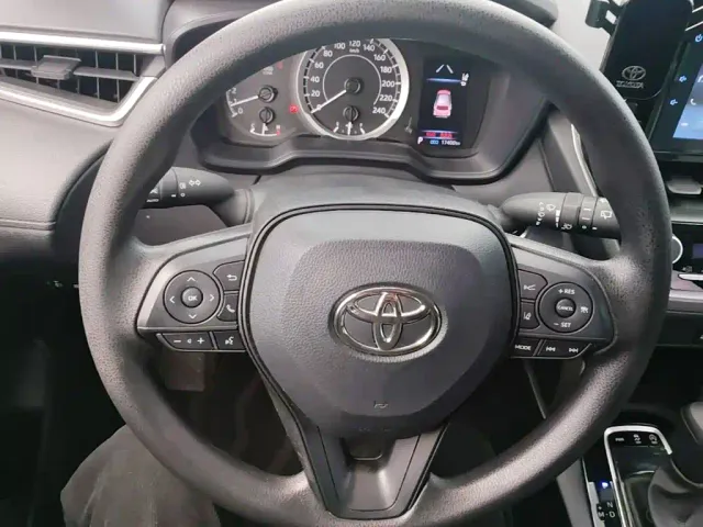 Toyota Corolla Cross — Фото автомобиля 10