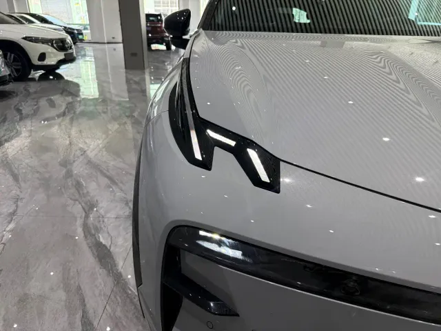 Zeekr X — Фото автомобиля 20