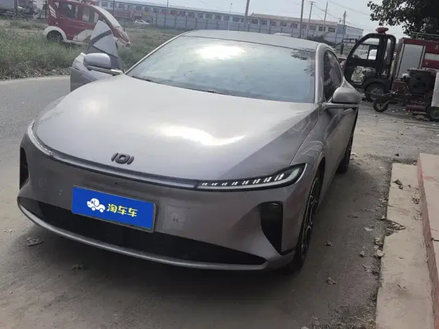 Фотография автомобиля — Changan Qiyuan A07