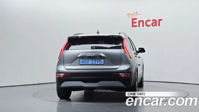 Kia Niro Niro (New) — Фото автомобиля 4