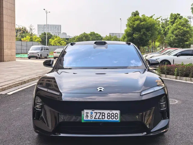 Nio ET5 Touring — Фото автомобиля 2
