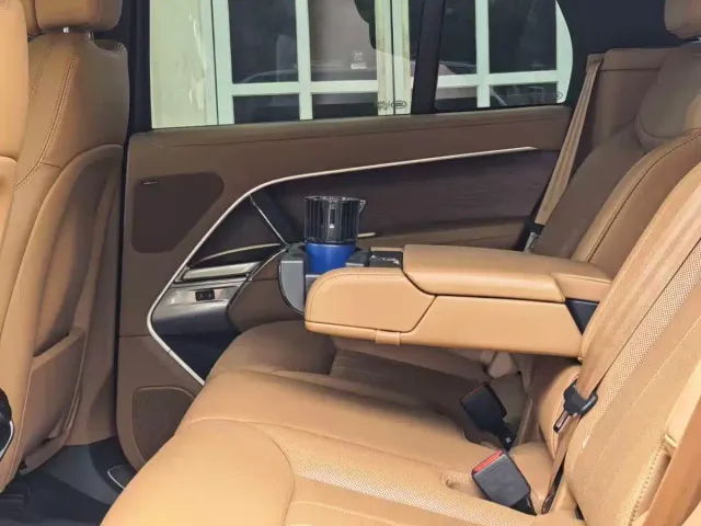 Land Rover Range Rover — Фото автомобиля 9