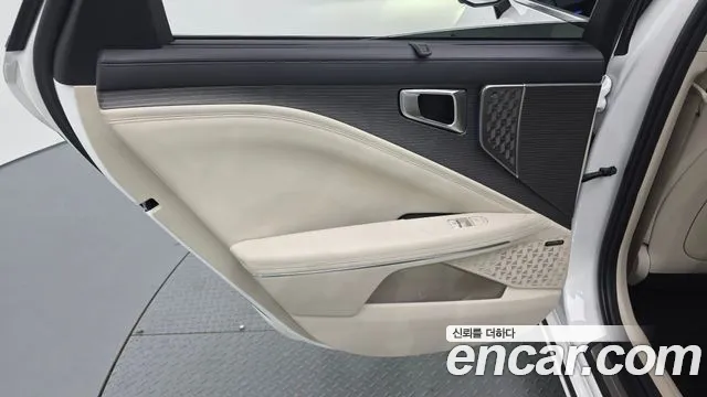 Kia K8 (New) Hybrid — Фото автомобиля 14