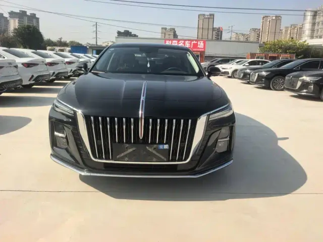 Hongqi H5 — Фото автомобиля 2