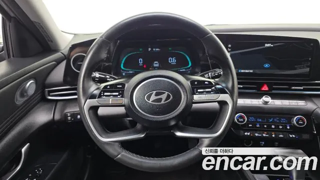 Hyundai Avante CN7 — Фото автомобиля 19