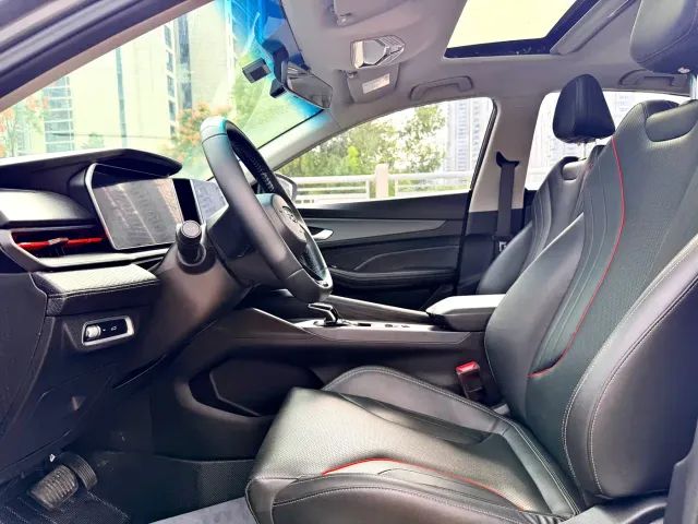 Geely Binrui — Фото автомобиля 9