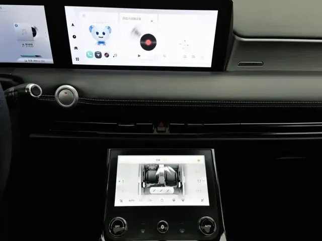Nezha Auto Neta U 2022 Smart 500 LFP — Фото автомобиля 12