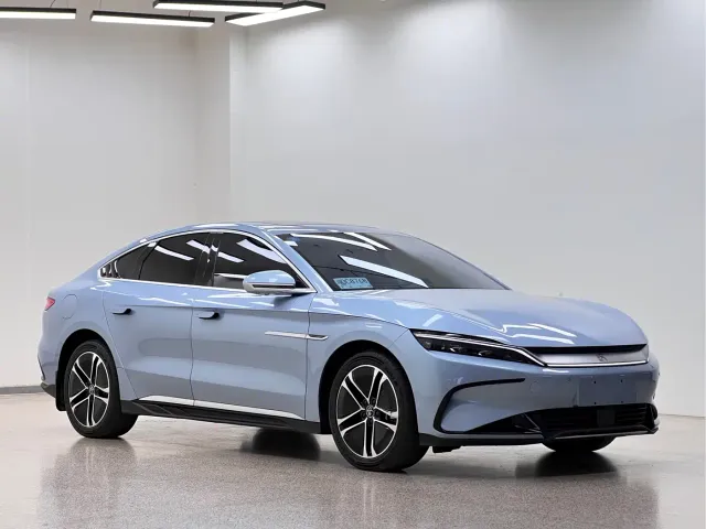 BYD Han — Фото автомобиля 3