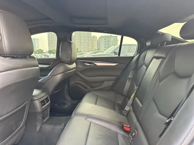 Cadillac CT5 — Фото автомобиля 8