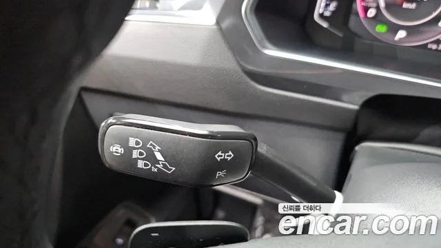 Volkswagen Tiguan — Фото автомобиля 26