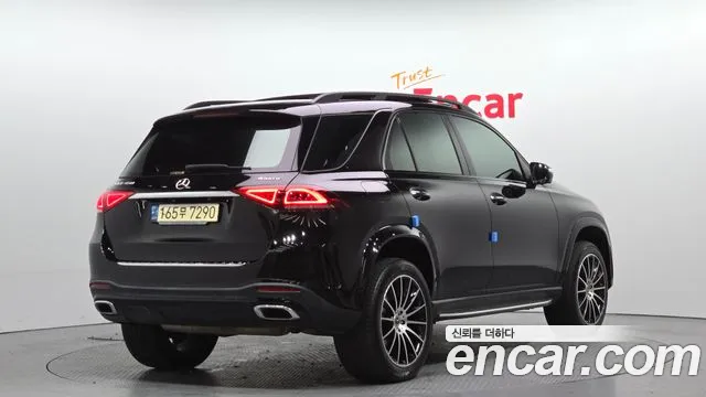 Mercedes-Benz GLE-Class — Фото автомобиля 2