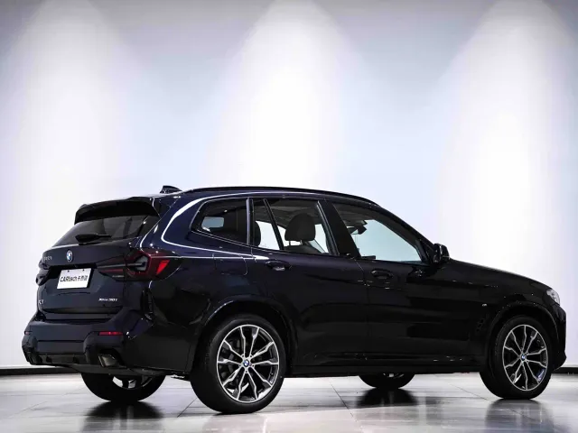BMW X3 — Фото автомобиля 3