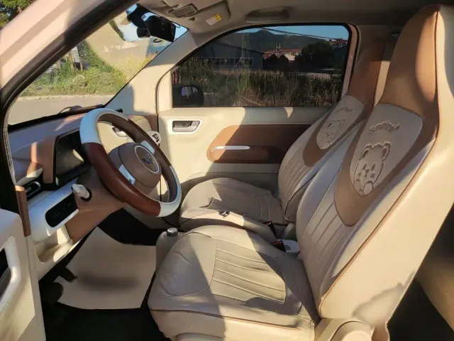 Wuling Hongguang Mini EV — Фото автомобиля 12
