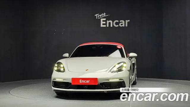 Porsche 718 — Фото автомобиля 3