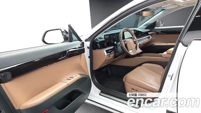 Hyundai Grandeur GN7 — Фото автомобиля 10