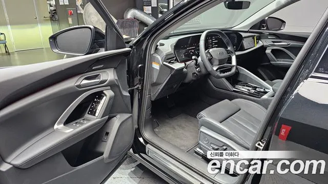 Audi Q5 45 TFSI quattro S Line — Фото автомобиля 8