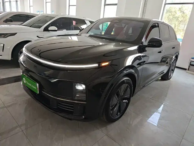 Фотография автомобиля — Li Auto L7