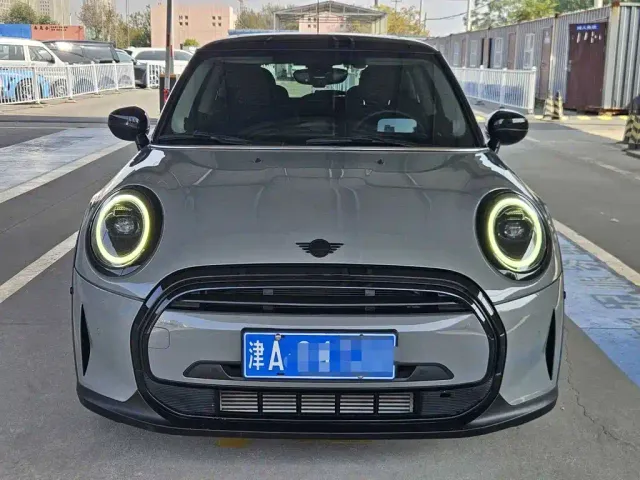 MINI Hatch — Фото автомобиля 5