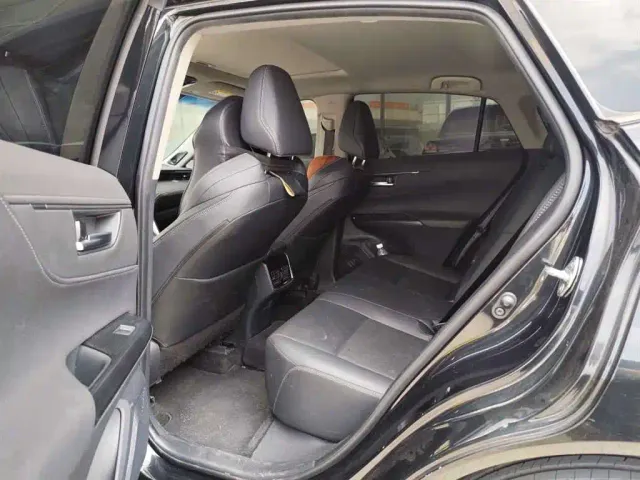 Toyota Venza — Фото автомобиля 6