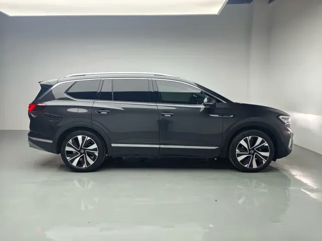 Volkswagen Talagon — Фото автомобиля 4