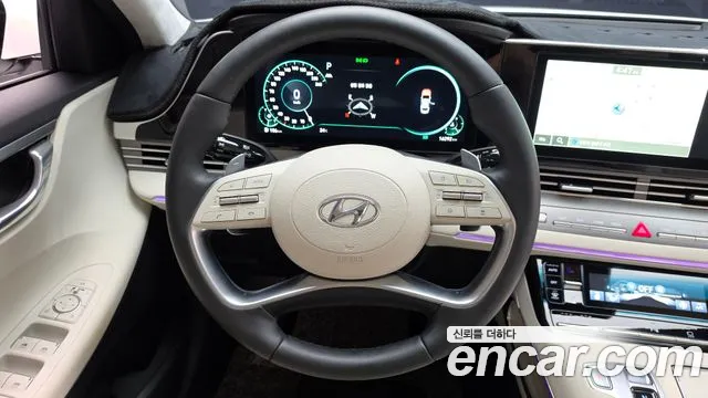 Hyundai Grandeur New — Фото автомобиля 18