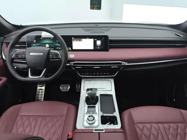 Jetour X70 Plus — Фото автомобиля 12