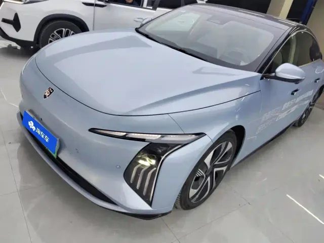 Фотография автомобиля — Forthing Xinghai S7