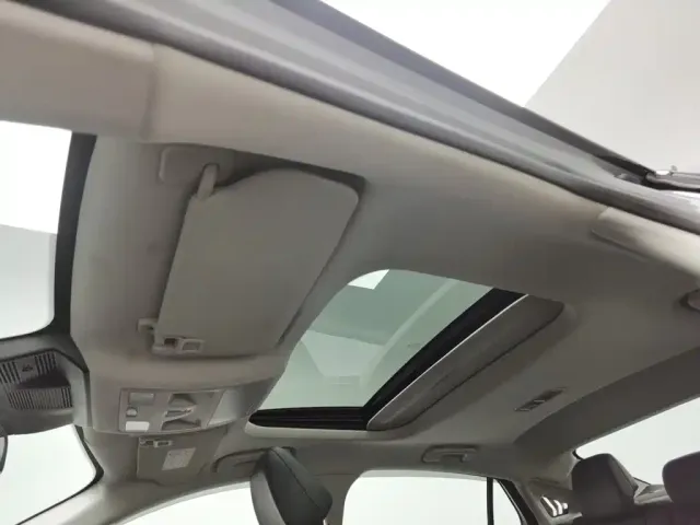 Ford Mondeo 2023 EcoBoost 245 Luxury — Фото автомобиля 14