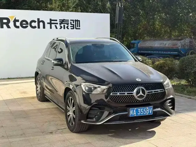 Mercedes-Benz GLE-Class — Фото автомобиля 2