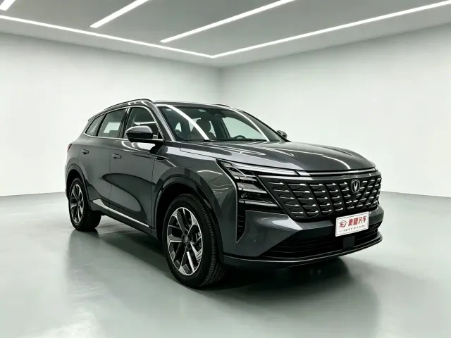 Changan CS75 Plus — Фото автомобиля 3