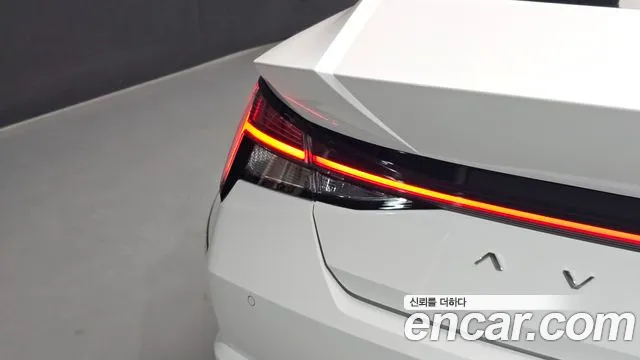 Hyundai AVANTE Avante (CN7) — Фото автомобиля 22