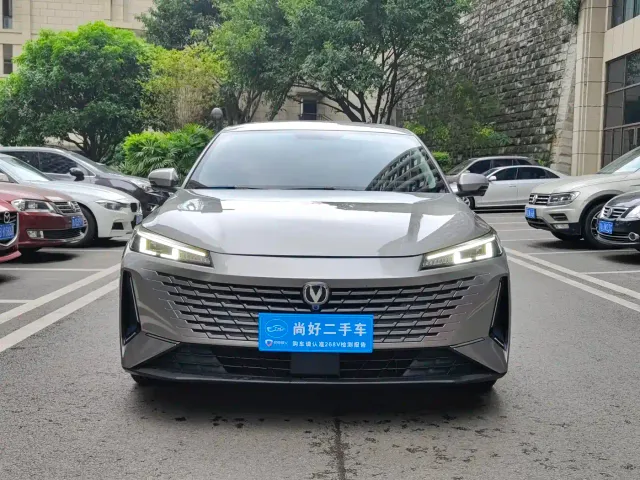 Changan Lamore — Фото автомобиля 2