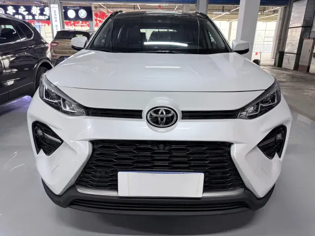 Toyota Wildlander — Фото автомобиля 2