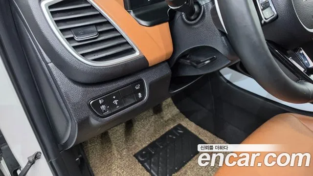 Kia Seltos New — Фото автомобиля 24
