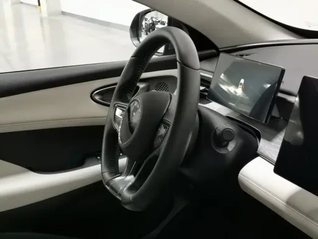 BYD Hai Bao 05 DM-i 2025 DM-i Smart Drive Edition 55KM Luxury — Фото автомобиля 22