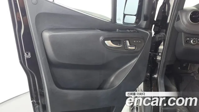 Mercedes-Benz Sprinter — Фото автомобиля 25