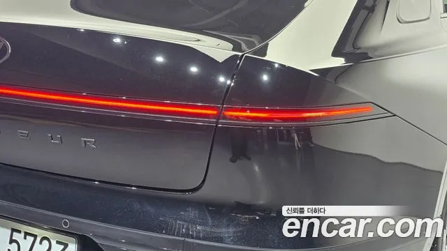Hyundai Grandeur GN7 — Фото автомобиля 8
