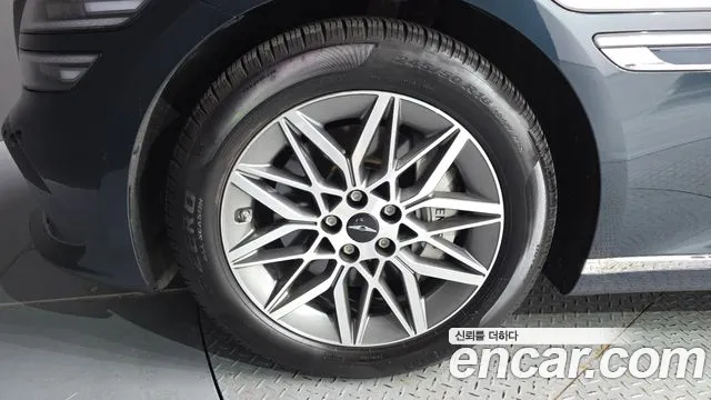 Genesis G80 Бензин 2.5 турбо AWD — Фото автомобиля 5