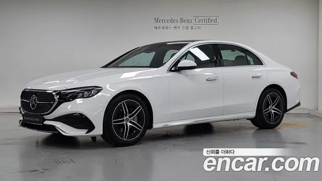 Фотография автомобиля — Mercedes-Benz E-Class
