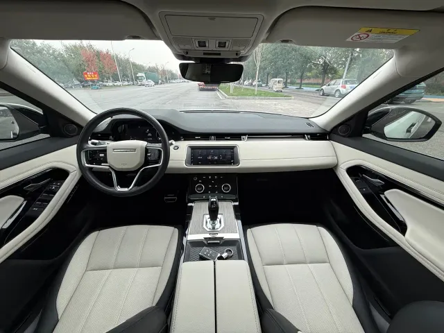 Land Rover Range Rover Evoque — Фото автомобиля 8