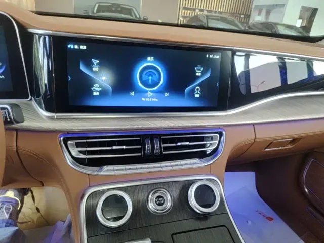 Hongqi H9 — Фото автомобиля 12