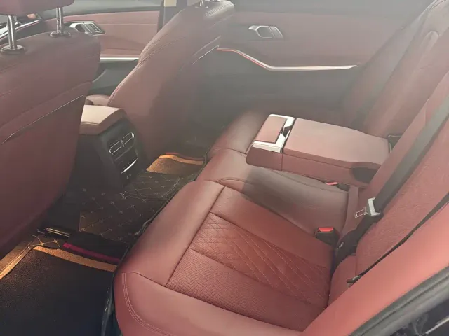 BMW i3 — Фото автомобиля 9
