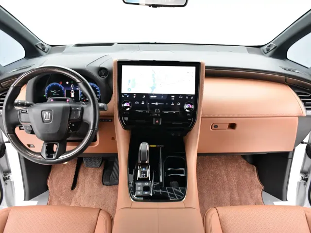 Toyota Vellfire — Фото автомобиля 6
