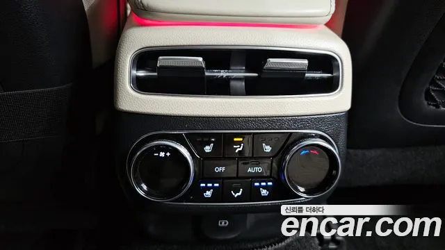Genesis GV70 3.5T Бензин AWD — Фото автомобиля 20