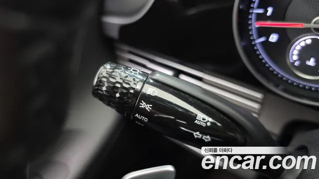 Hyundai Grandeur Новый Grandeur IG 3.0 LPi (Для проката) — Фото автомобиля 26