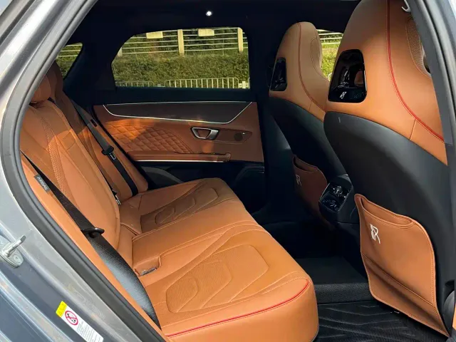 BYD Han — Фото автомобиля 15