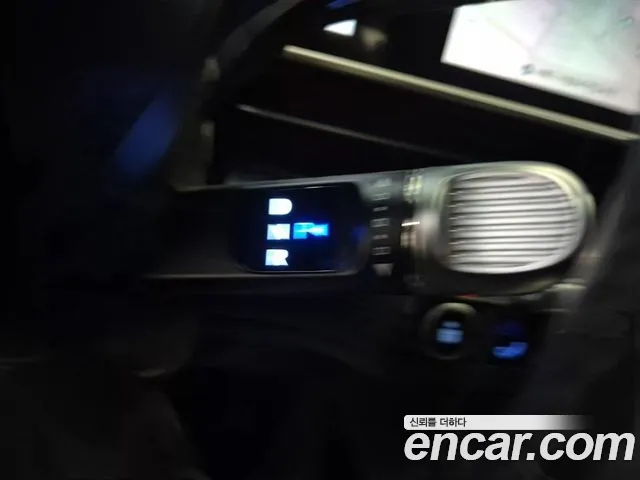 Hyundai Ioniq 6 — Фото автомобиля 12