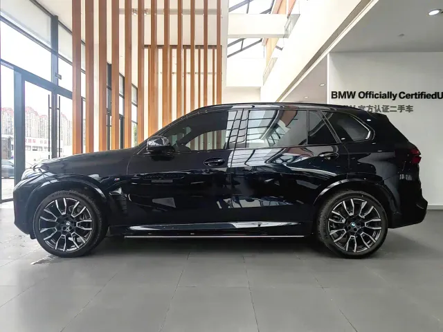 BMW X5 — Фото автомобиля 4