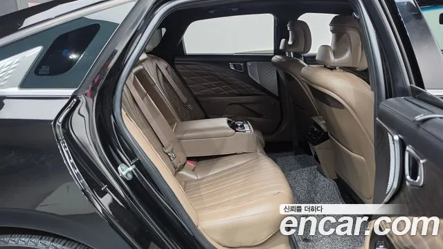 Kia K8 Hybrid — Фото автомобиля 12